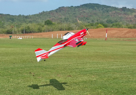 фото Самолёт радиоуправляемый Precision Aerobatics XR-61 1550мм KIT (красный)