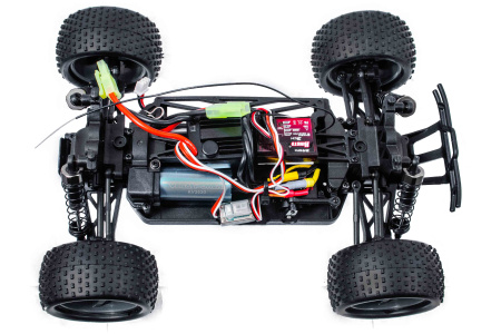 фото Радиоуправляемая модель Трагги 1:18 Himoto Centro E18XTL Brushless (белый)